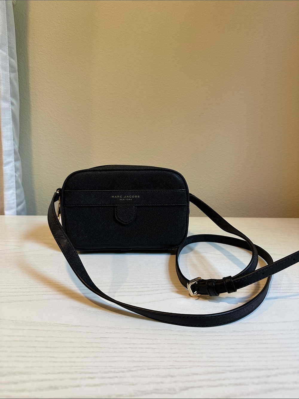 Marc Jacobs Black Leather Crossbody Bag